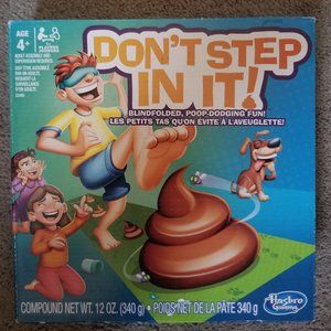 Hasbro Gaming Don't Step In It Game